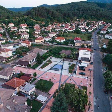 Бялата Къща Hotel Kirkovo  Bagian luar foto