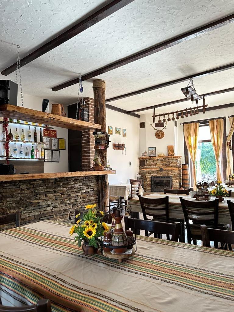 Бялата Къща Hotel Kirkovo  Bagian luar foto